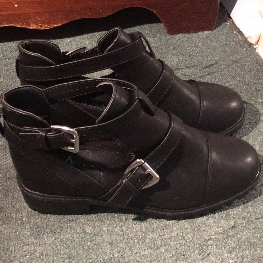Cut out Booties